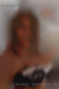 Always swingers horny resort want a younger woman.