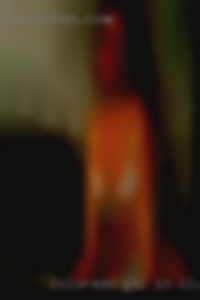 Colorado gal in club town on business.