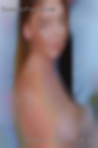 Couple who like pussy outdoor sex from Germantown!